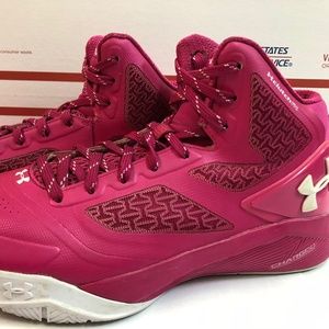 Under Armour Clutchfit Drive, Men's 7.5, Pink